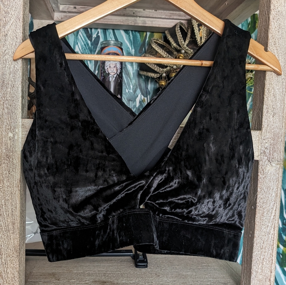 Fabletics Velvet Bra